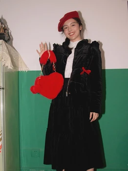 Youmeng mergina universalinėje parduotuvėje meilės maišas imitacija triušio plaukų rankinėje cute girl Pliušinis universalus, raudona, juoda ir balta