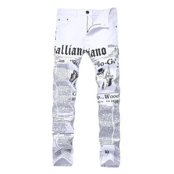 2019 nauji vyriški balti spausdinti džinsai, anglų laikraštis dekoratyvinis stilius, mada apdaila vyriškos kelnės.