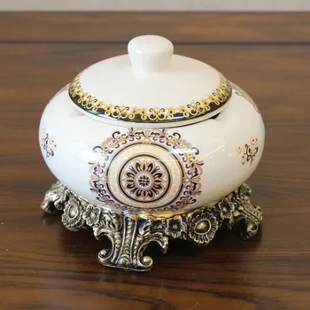 Atkurti senovės būdų yra saldainių dėžutė Keramikos papuošalų dėžutės Amerikos prancūzų naujosios Kinų stiliaus su dangčiu peleninę