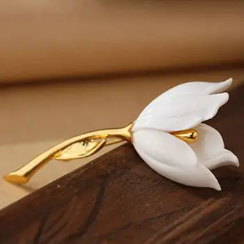 Europa moda ristabilisce antichi balta tulpė spilla pin Femmina catena sciarpe accessori fibbia Una spilla