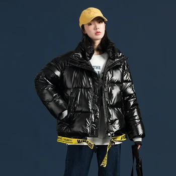 žieminiai pasėliai burbulas paltai moterims 2020 m. mados tendencijos ryškios storos puffer jacket ladies kamšalu su raidžių spausdinimo Reguliuojamas Juosmens