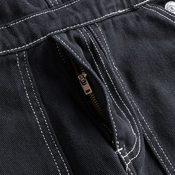 Vyriški raidėmis atspausdintas juodos džinsinio audinio kombinezonai su antkrūtiniais Steetwear tiesūs džinsai Reguliuojamos petnešos jumpsuits